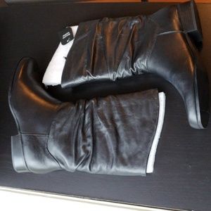 🖤 NWT Black Leather Boots